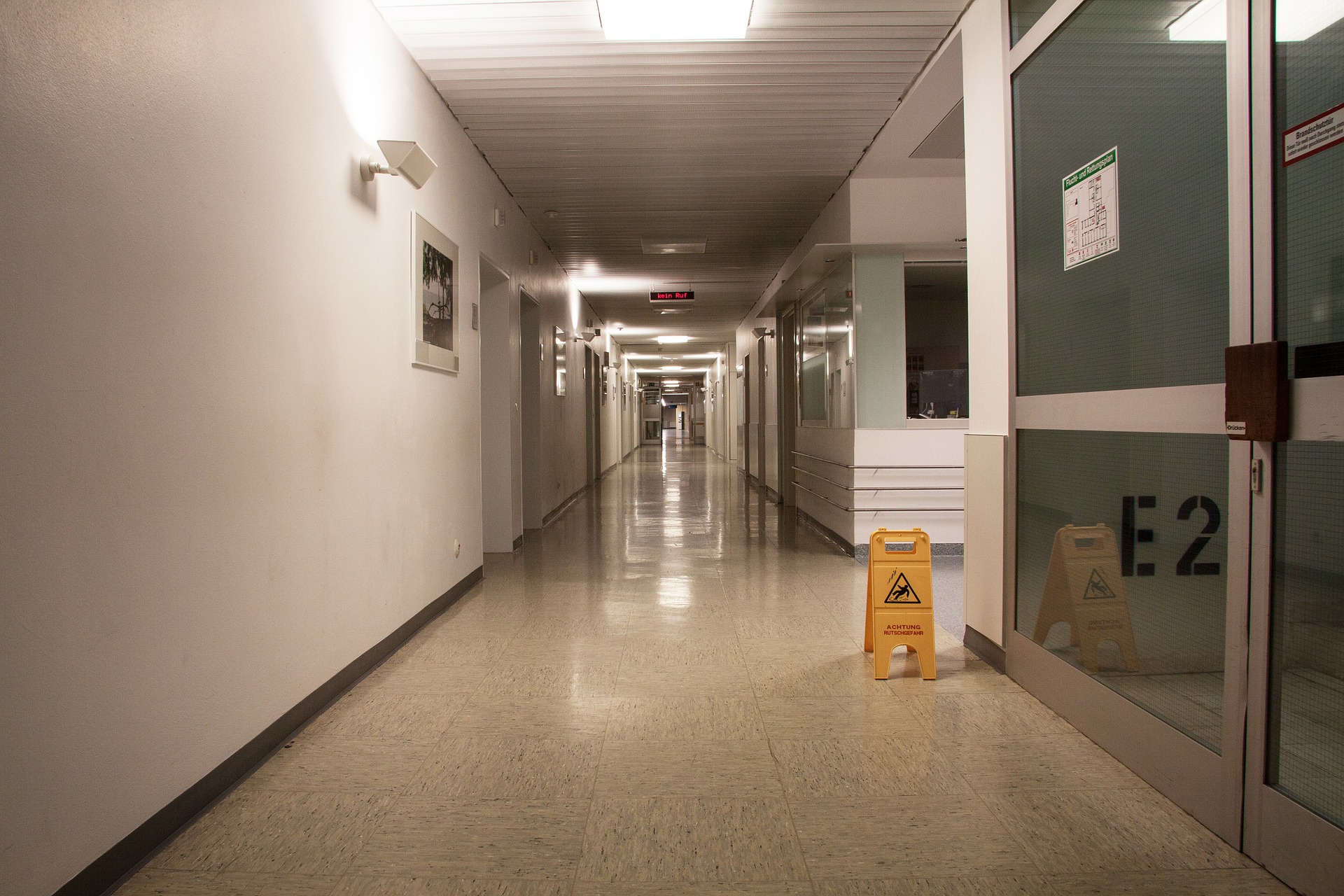hospital cleaning in Sacramento, CA