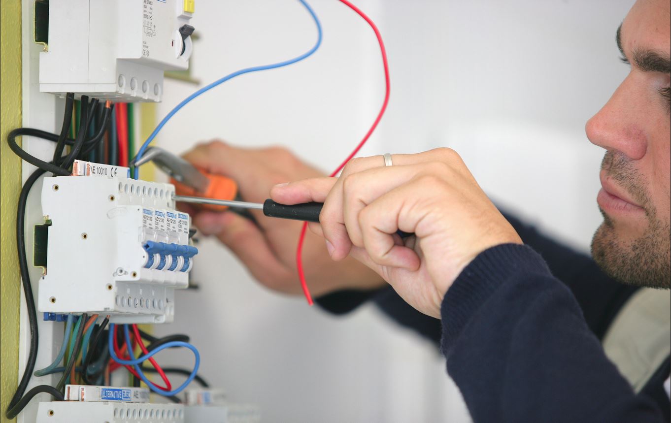 electrical contractors in Knoxville, TN