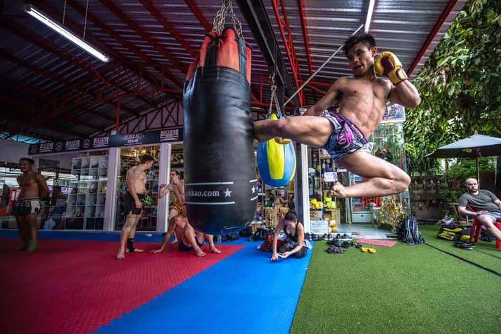Discover the Muay Thai Legacy – Training in a Muay Thai Gym in Thailand